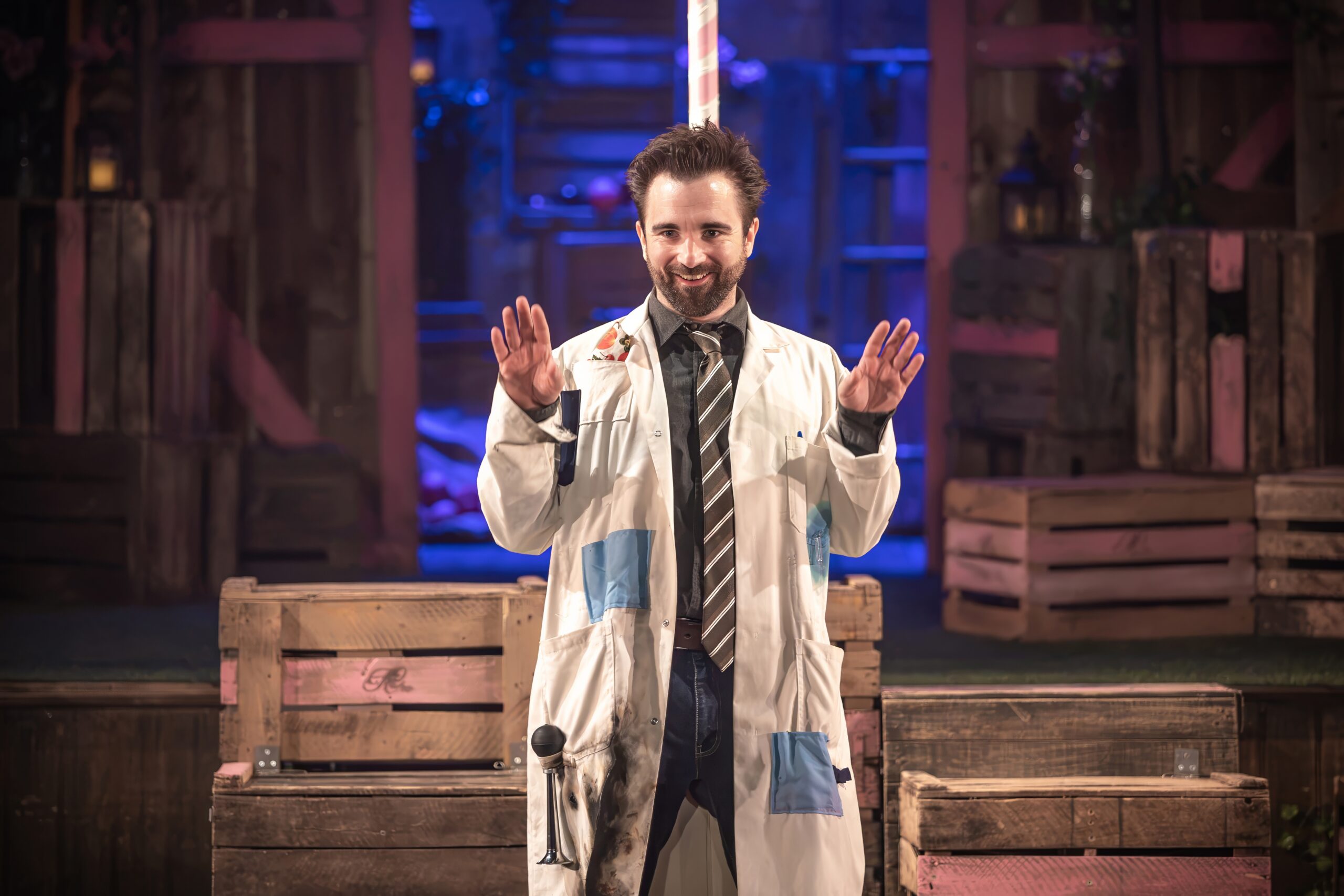 Review – Donizetti’s Elixir of Love from Charles Court Opera & Waterperry Opera